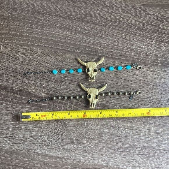 Bundle of 2 Farrah B Western Longhorn Bracelets - Picture 4 of 6